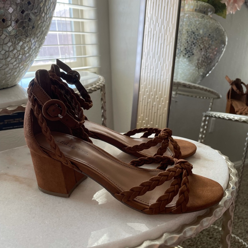 Indigo rd. sandals